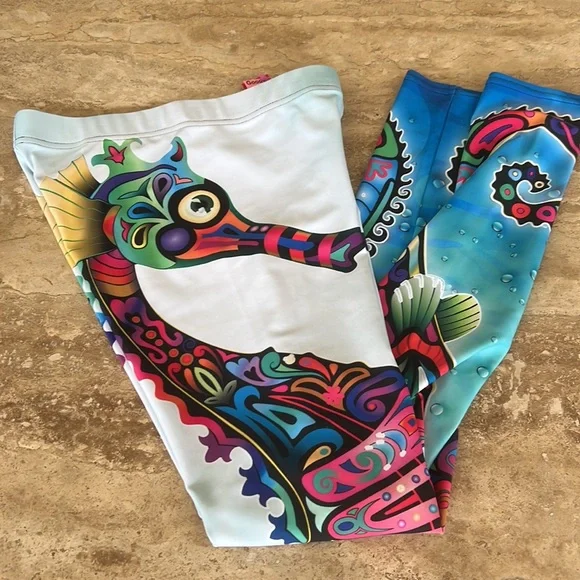 Gearbunch Ornamental Seahorse Leggings - Picture 10 of 13